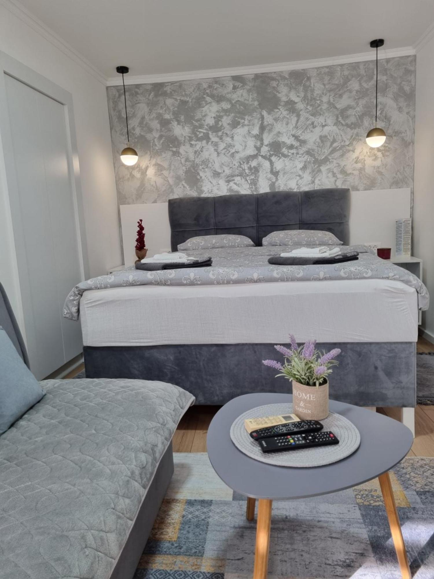 Apartments Deni Мостар Екстер'єр фото